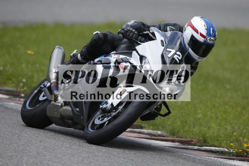 /Archiv-2024/29 12.06.2024 MOTO.CH Track Day ADR/Gruppe gelb/72